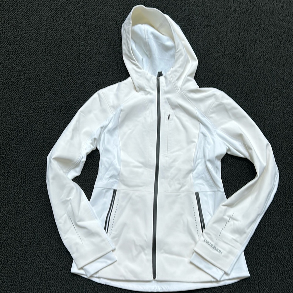 COPY - Lululemon Cross Chill Jacket RepelShell